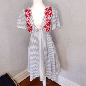 NWT Tahari Linen Dress Size 4